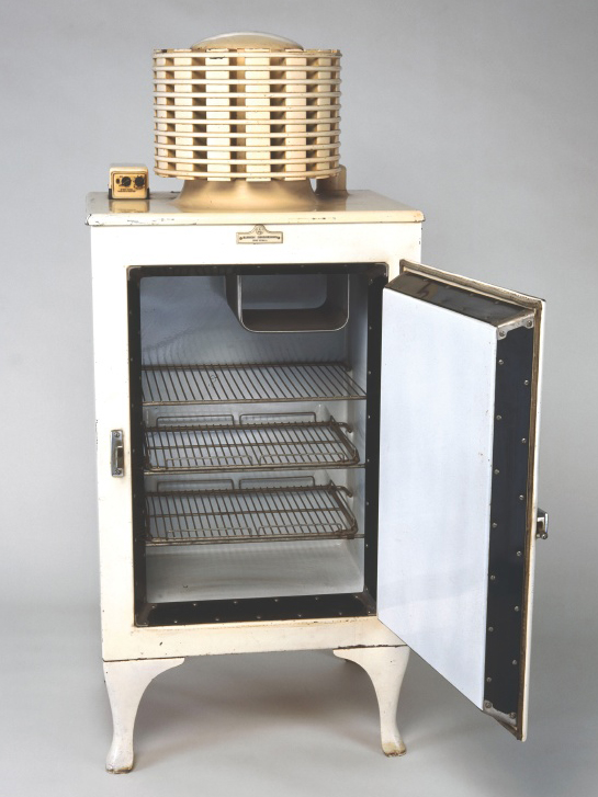 世界上第一台冰箱图片图片